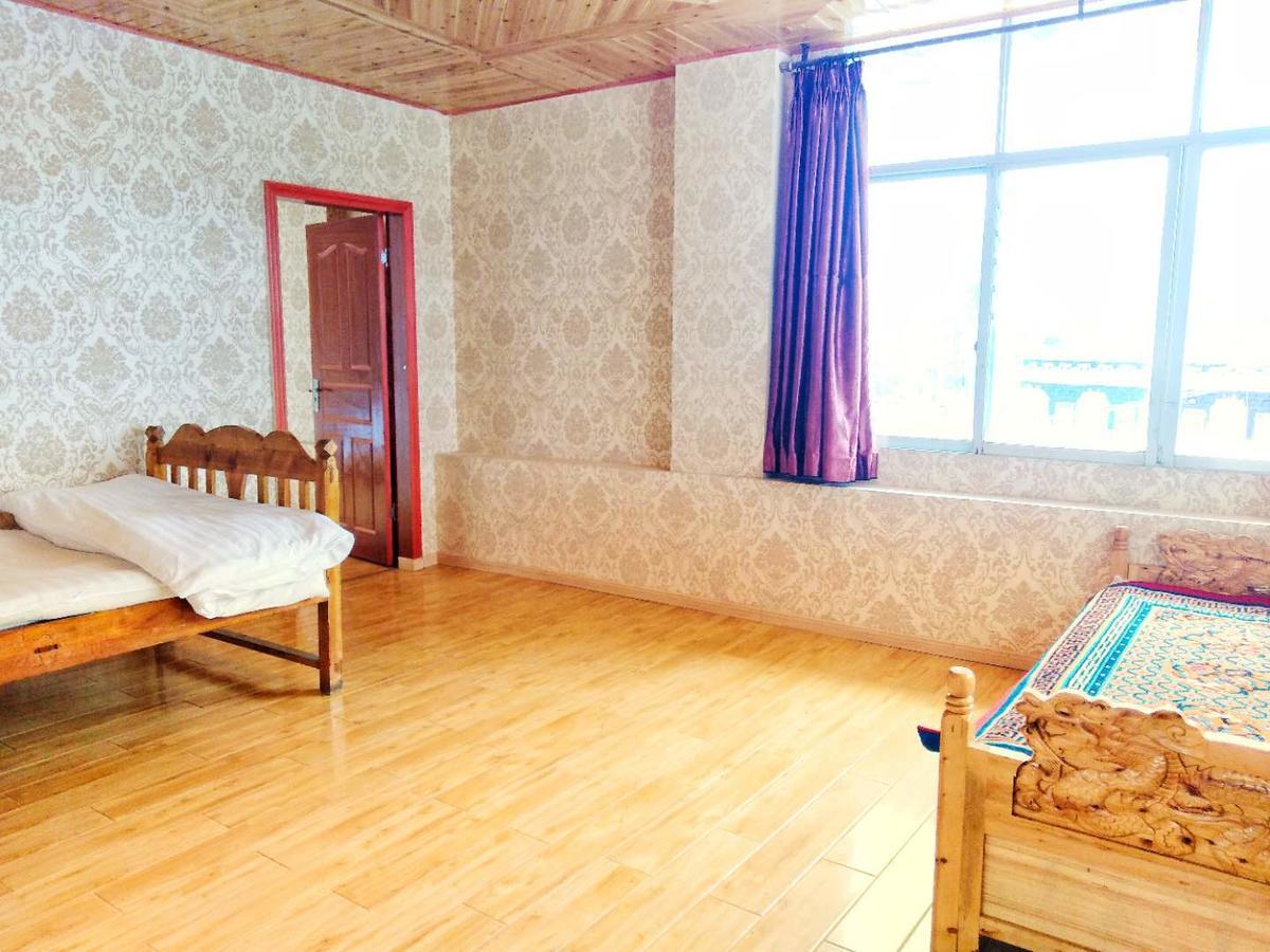 Zishuo Zihua Guest House Daocheng Eksteriør bilde